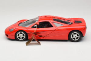 McLaren F1 High Mirror Light Red Guiloy 1:18 67505 Metall – Bild 4 von 8