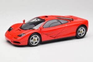 McLaren F1 Magma Rot Minichamps 1:18 530133422 Metall