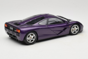 McLaren F1 Lila LCD 1:18 LCD18014-PU Metall – Bild 3 von 8
