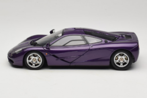 McLaren F1 Lila LCD 1:18 LCD18014-PU Metall – Bild 4 von 8