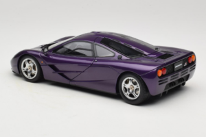 McLaren F1 Lila LCD 1:18 LCD18014-PU Metall – Bild 7 von 8