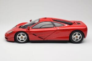 McLaren F1 Rot Minichamps 1:12 530133125 Metall – Bild 5 von 9