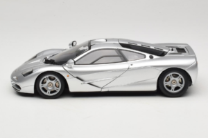 McLaren F1 Silber LCD 1:18 LCD18014-SI Metall – Bild 4 von 8
