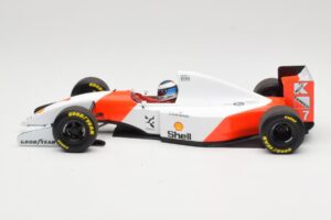 McLaren Ford MP4/8 #7 M. Hakkinen 1993 Minichamps 1:18 530931837 Metall – Bild 3 von 6