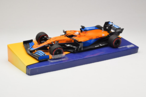 McLaren MCL35M Mercedes #3 D. Ricciardo McLaren F1 Team Bahrain Grand Prix 2021 Minichamps 1:18 533211803 Resin – Bild 2 von 7