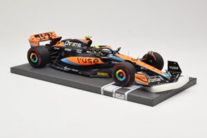 McLaren MCL60 #4 L. Norris F1 2023 Minichamps 1:18 537231804 Metall – Bild 4 von 6