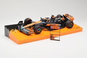 McLaren MCL60 #81 O. Piastri Australian GP 2023 Minichamps 1:18 533231881 Metall – Bild 2 von 5