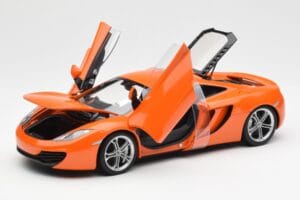 McLaren MP4-12C Orange AUTOart 1:18 76006 Metall – Bild 2 von 8