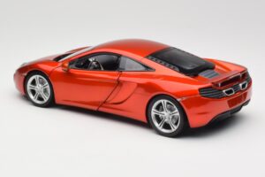 McLaren MP4-12C Orange Metallic Minichamps 1:18 110133020 Metall – Bild 7 von 8