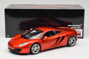 McLaren MP4-12C Orange Metallic Minichamps 1:18 110133020 Metall – Bild 8 von 8