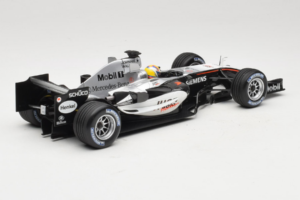 McLaren MP4-20 Mercedes #10 J.P. Montoya F1 2005 Minichamps 1:18 B66962338 Metall – Bild 2 von 6