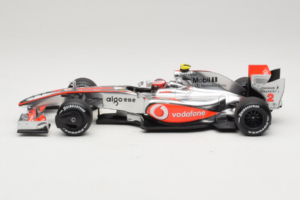 McLaren MP4-24 Mercedes #2 H. Kovalainen F1 2009 Dealer Edition Minichamps 1:18 B66960041 Metall – Bild 3 von 7