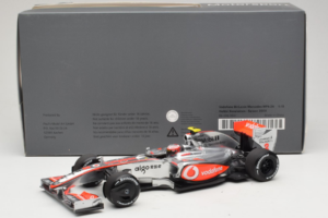 McLaren MP4-24 Mercedes #2 H. Kovalainen F1 2009 Dealer Edition Minichamps 1:18 B66960041 Metall – Bild 6 von 7