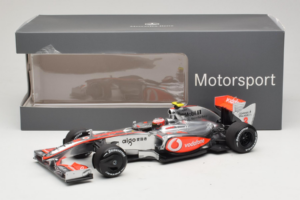McLaren MP4-24 Mercedes #2 H. Kovalainen F1 2009 Dealer Edition Minichamps 1:18 B66960041 Metall – Bild 7 von 7