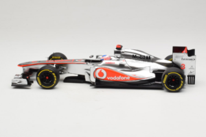 McLaren MP4-27 Mercedes #3 J. Button Vodafone McLaren Showcar F1 2012 Minichamps 1:18 530121873 Metall – Bild 3 von 7