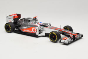 McLaren MP4-27 Mercedes #3 J. Button Vodafone McLaren Showcar F1 2012 Minichamps 1:18 530121873 Metall – Bild 4 von 7