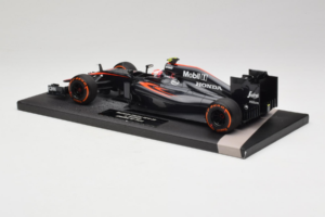McLaren MP4-30 Honda #22 J. Button McLaren Honda F1 Team Spanish Grand Prix 2015 Minichamps 1:18 537151122 Metall – Bild 5 von 7