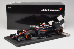 McLaren MP4-30 Honda #22 J. Button McLaren Honda F1 Team Spanish Grand Prix 2015 Minichamps 1:18 537151122 Metall – Bild 7 von 7