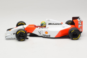 McLaren MP4/8 Ford #8 A. Senna Marlboro McLaren 1993 Minichamps 1:18 540931808 Metall – Bild 3 von 7