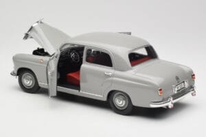Mercedes 180 W120 Ponton Graphite Grey Revell 1:18 08974 Metall – Bild 5 von 8