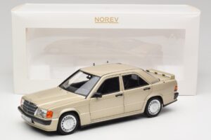 Mercedes 190E W201 2.3-16 Smoke Silver Metallic Norev 1:18 183831 Metall – Bild 8 von 8