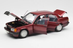 Mercedes 190E W201 2.0 Rot Dealer Edition AUTOart 1:18 B66040383 Metall – Bild 2 von 8
