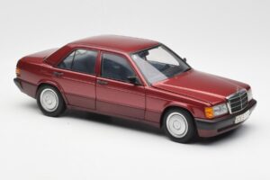 Mercedes 190E W201 2.0 Rot Dealer Edition AUTOart 1:18 B66040383 Metall – Bild 6 von 8