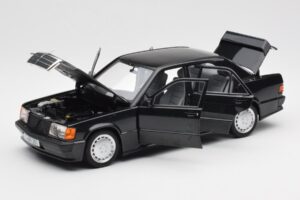 Mercedes 190E 2.3-16 W201 Schwarz Händler Edition Norev 1:18 B66040663 Metall – Bild 2 von 8