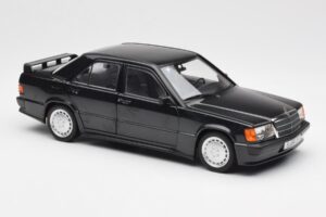 Mercedes 190E 2.3-16 W201 Schwarz Händler Edition Norev 1:18 B66040663 Metall – Bild 6 von 8