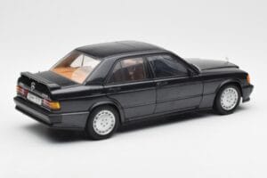 Mercedes 190E 2.3-16 W201 Blauschwarz Metallic AUTOart 1:18 76122 Metall – Bild 3 von 8