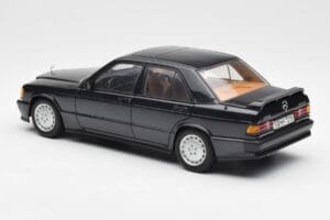 Mercedes 190E 2.3-16 W201 Blauschwarz Metallic AUTOart 1:18 76122 Metall – Bild 7 von 8