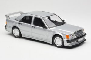 Mercedes 190E 2.5-16 EVO 1 W201 Silber Minichamps 1:18 155036001 Metall – Bild 4 von 6