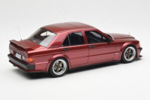 Mercedes 190E 2.5-16 W201 RAUH-Welt Republik Rot Otto 1:18 OT1083 Resin – Bild 2 von 6