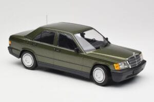 Mercedes 190E W201 Grün Metallic Minichamps 1:18 155037001 Metall – Bild 4 von 6