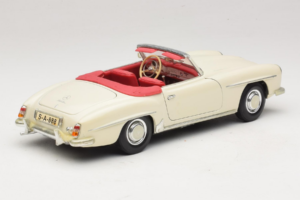 Mercedes 190SL Weiss Maisto 1:18 50274 Metall – Bild 3 von 8