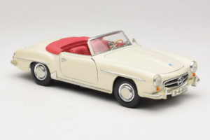 Mercedes 190SL Weiss Maisto 1:18 50274 Metall – Bild 6 von 8