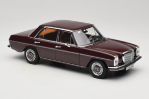 Mercedes 200 W115 Dunkel Rotbraun Norev 1:18 183778 Metall – Bild 6 von 8