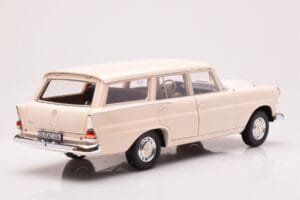 Mercedes 200 Universal W110 Creme Norev 1:18 183709 Metall – Bild 3 von 8