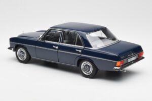 Mercedes 200 W114 Midnight Blau Händler Edition Norev 1:18 B66040694 Metall – Bild 7 von 8