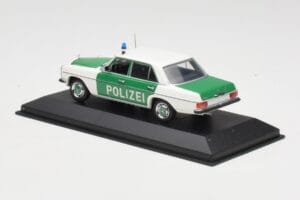 Mercedes 200 W115 Polizei Minichamps 1:43 400034090 Metall – Bild 3 von 4