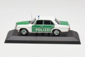 Mercedes 200 W115 Polizei Minichamps 1:43 400034090 Metall