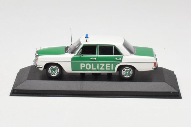 Mercedes 200 W115 Polizei Minichamps 1:43 400034090 Metall