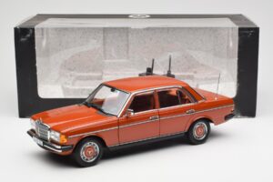 Mercedes 200 W123 English Rot Händler Edition Norev 1:18 B66040653 Metall – Bild 8 von 8