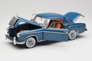 Mercedes 220 SE W128 Blau Sun Star 1:18 3561 Metall – Bild 2 von 8