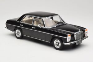 Mercedes 220D W115 Schwarz MCG 1:18 MCG18117 Metall – Bild 4 von 6