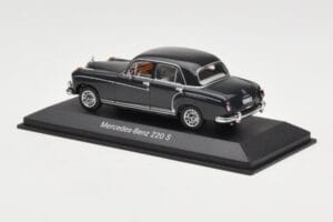 Mercedes 220S W180 Hellgrau Minichamps 1:43 B66040534 Metall – Bild 3 von 4
