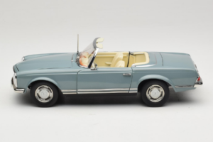 Mercedes 230 SL W113 Horizon Blue Norev 1:18 183992 Metall – Bild 4 von 9