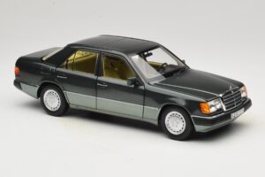 Mercedes 230E W124 Night Green Metallic Norev 1:18 183952 Metall – Bild 6 von 8