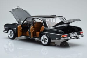 Mercedes 280 SE W108 Grün Norev 1:18 183935 Metall – Bild 5 von 8