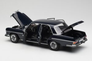 Mercedes 280 SE W108 Midnight Blau Norev 1:18 B66040597 Metall – Bild 5 von 8